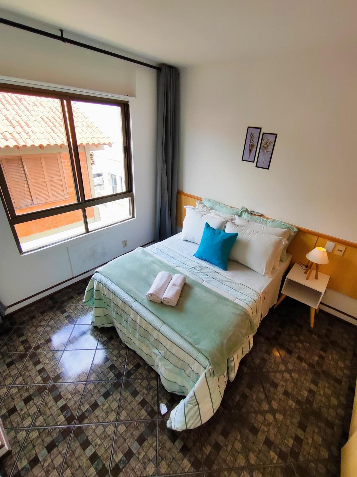 Lexus Beira Mar -